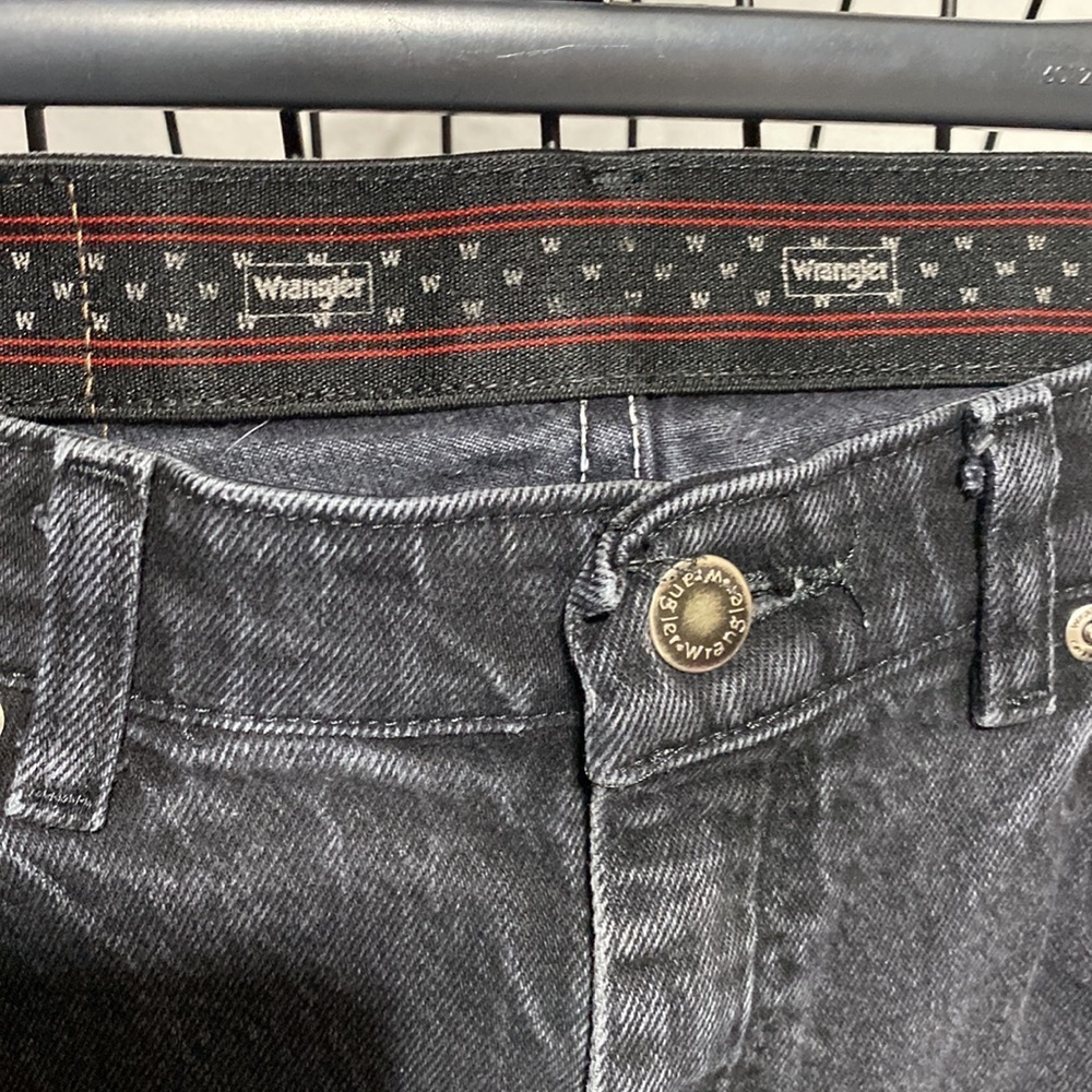 Men wrangle jeans - Picture 2 of 8